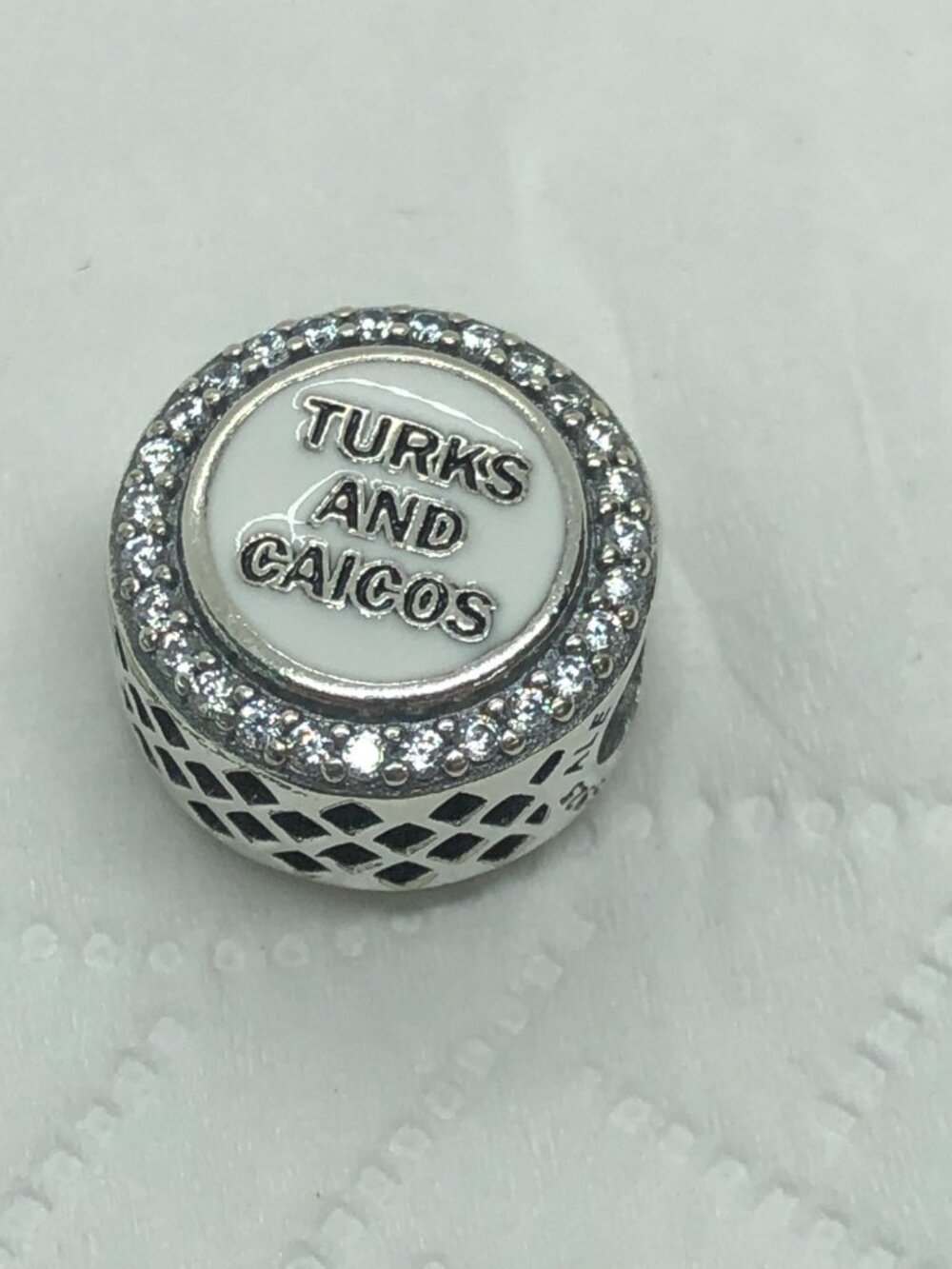 ✨ ✨Pandora 2026 Turks and Caicos Charm - Picture 2 of 4